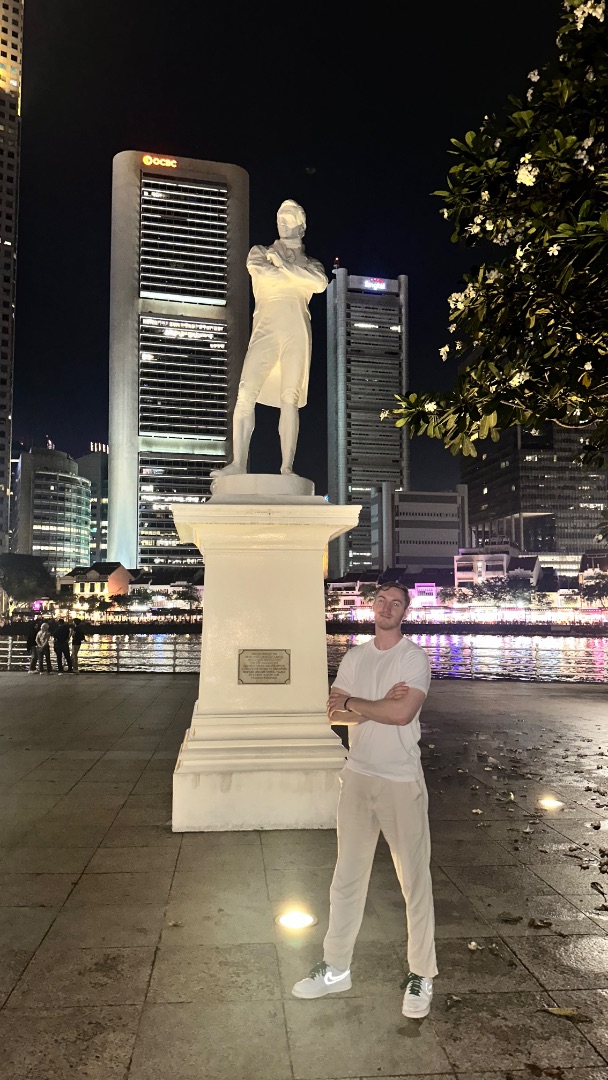 Raffles statue, Singapore — May 2026