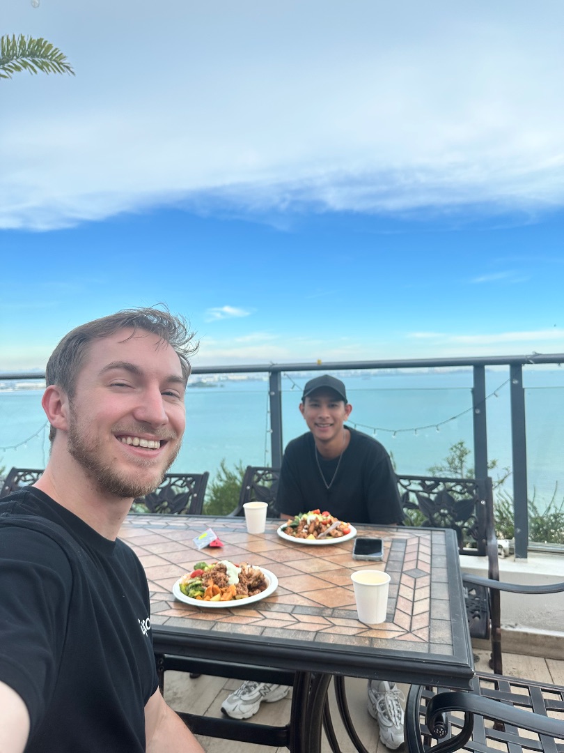 ns: dinner with Connor, sea view